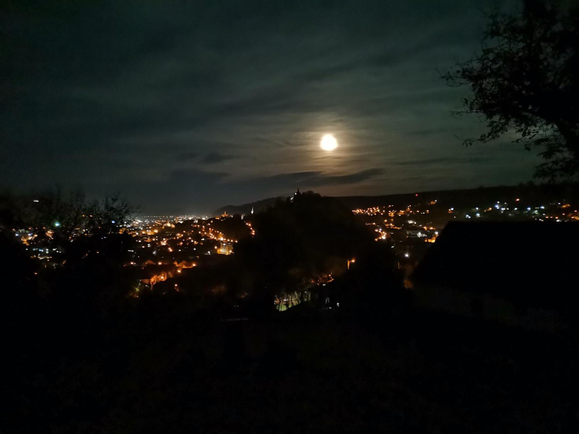 Chalets Du Bf Сигишоара Экстерьер фото