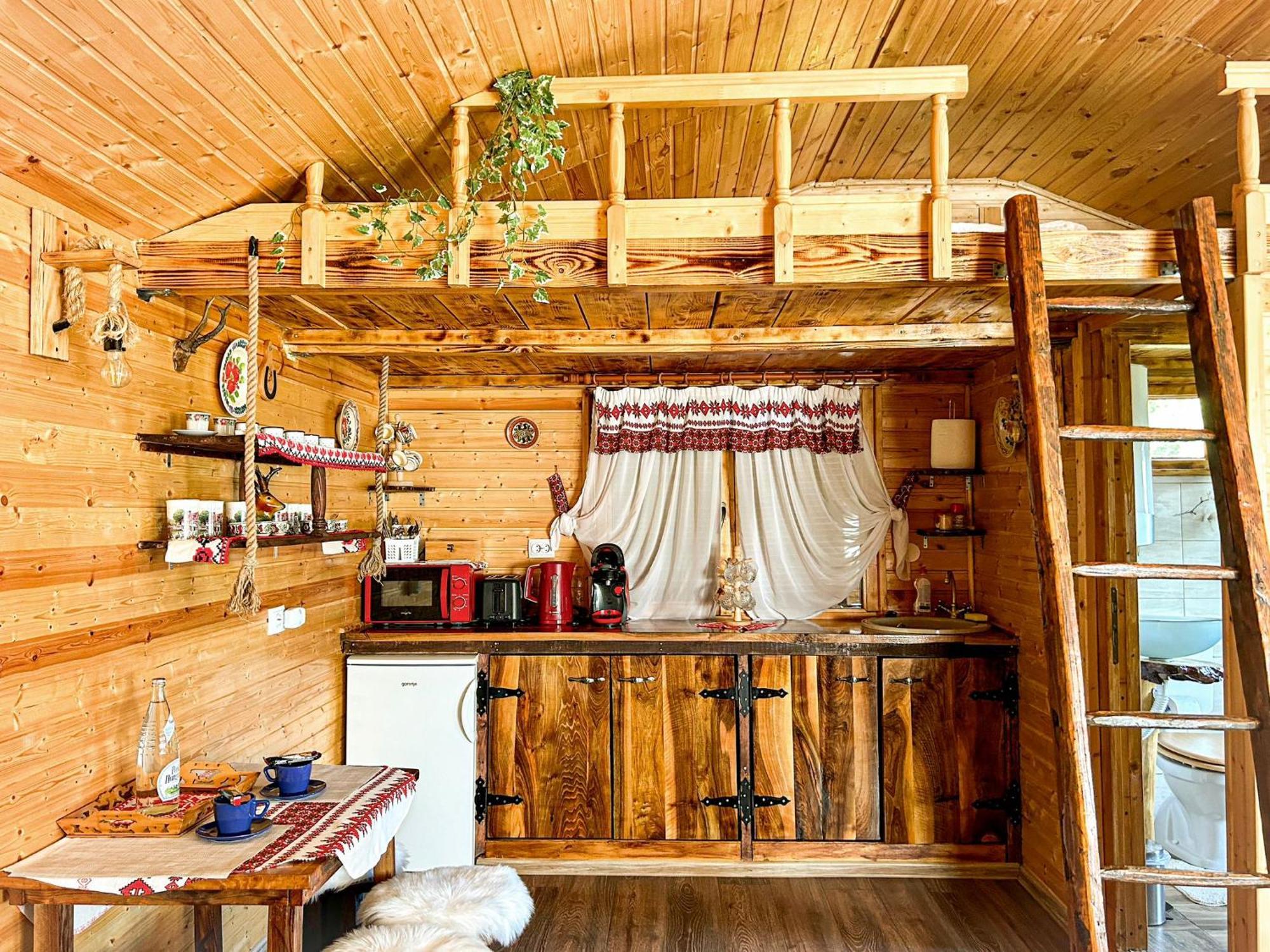 Chalets Du Bf Сигишоара Экстерьер фото